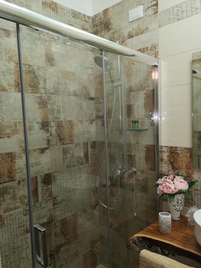 לינה וארוחת בוקר רג'יו די קאלאבריה Le 3 Dee מראה חיצוני תמונה